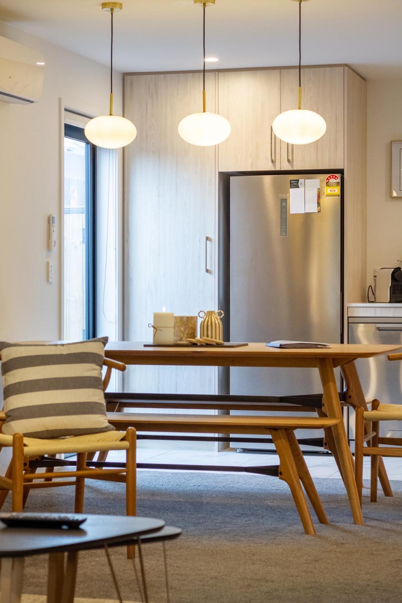 Stylish Central City Townhouse Next To Little High 基督城 外观 照片