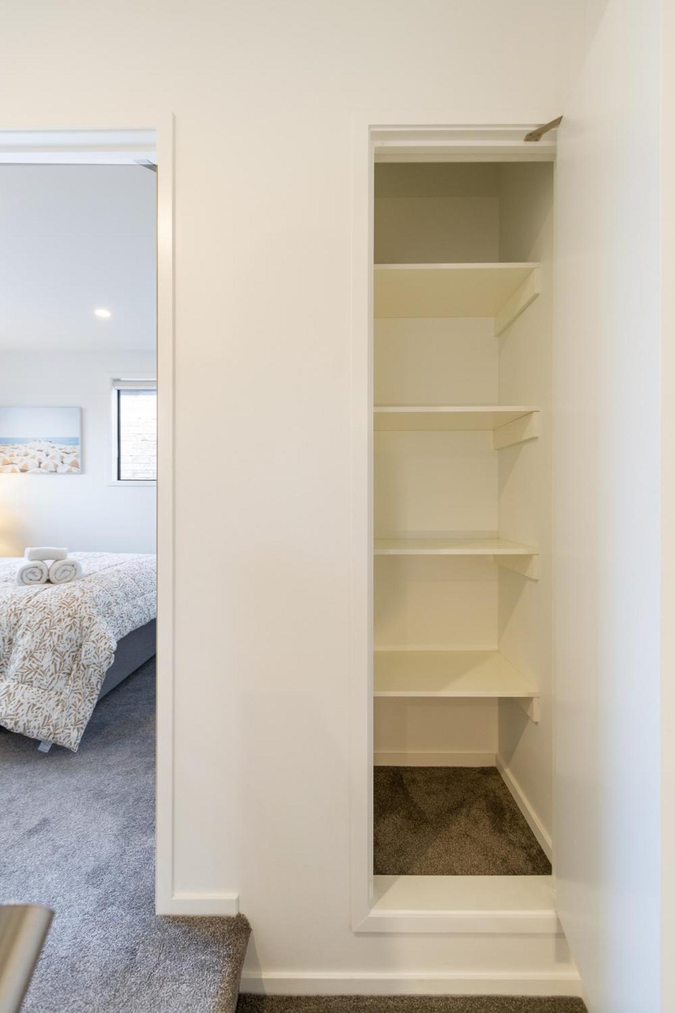 Stylish Central City Townhouse Next To Little High 基督城 外观 照片